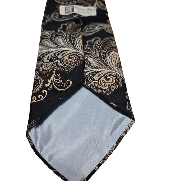 Beautiful Saxon Shop Clothiers Vintage Necktie - Picture 2 of 3